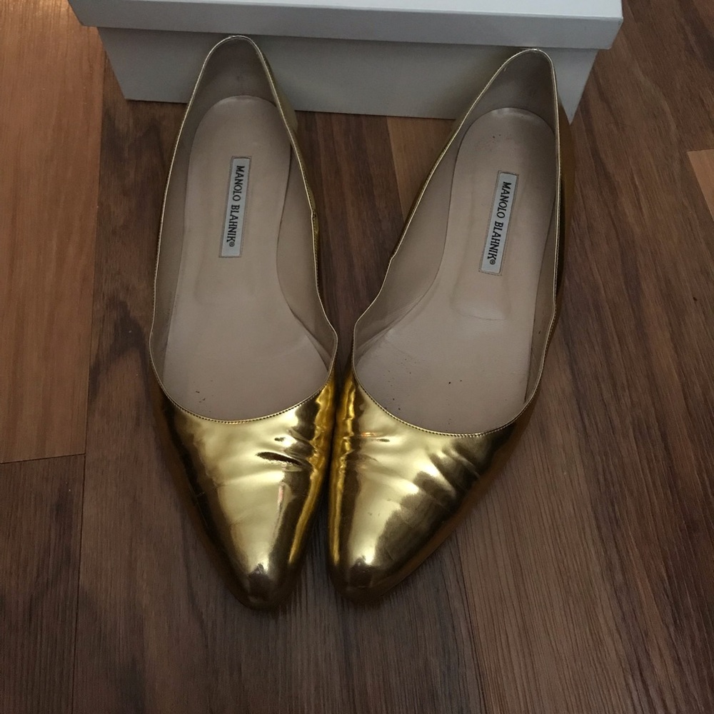 Manolo Blahnik Flat shoes